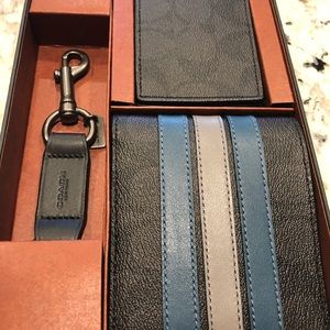 Brand new coach wallet set